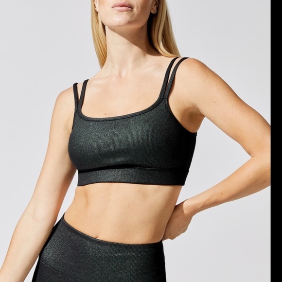 Carbon38 Tops - Carbon38 iridescent ribbed sport bra, XS. CB1492